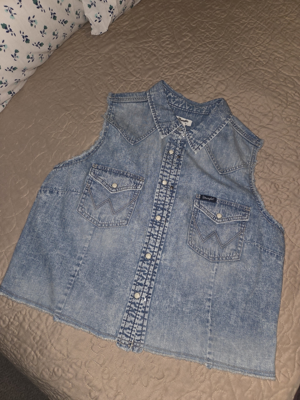 Wrangler Light Blue Denim Sleeveless Button-Front Top